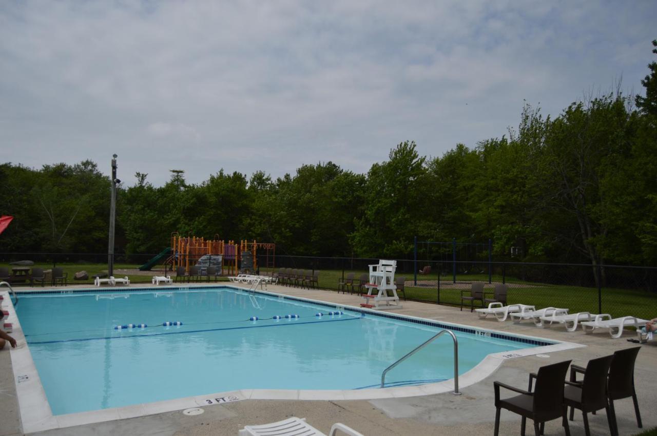 Beautiful Mount Pocono With Hot Tub!! *